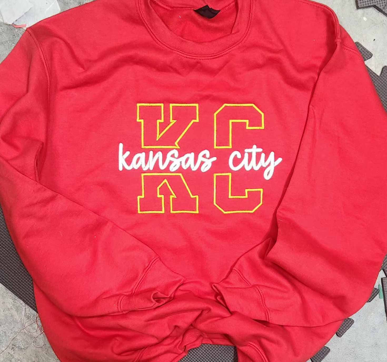 SPLIT KC EMBROIDERED KANSAS CITY
