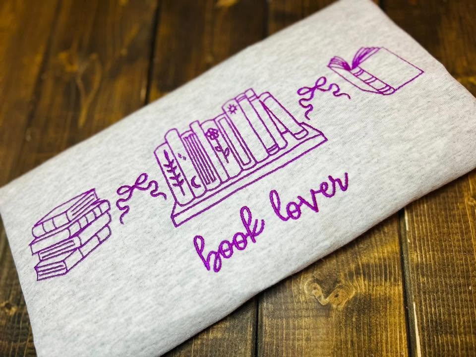 BOOK LOVER LINE ART TEE OR SWEATSHIRT